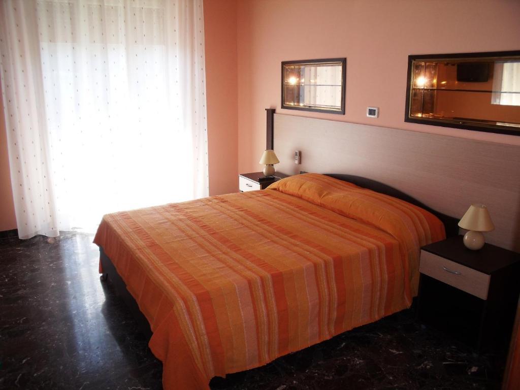 Aragonese Bed and Breakfast Reggio Calabria Værelse billede